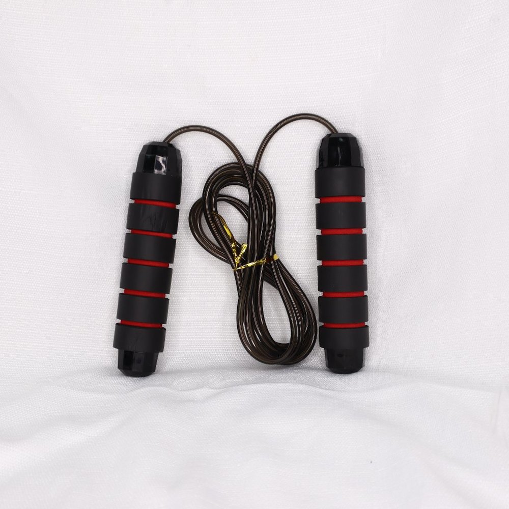 Jump rope 9 feet black and red new